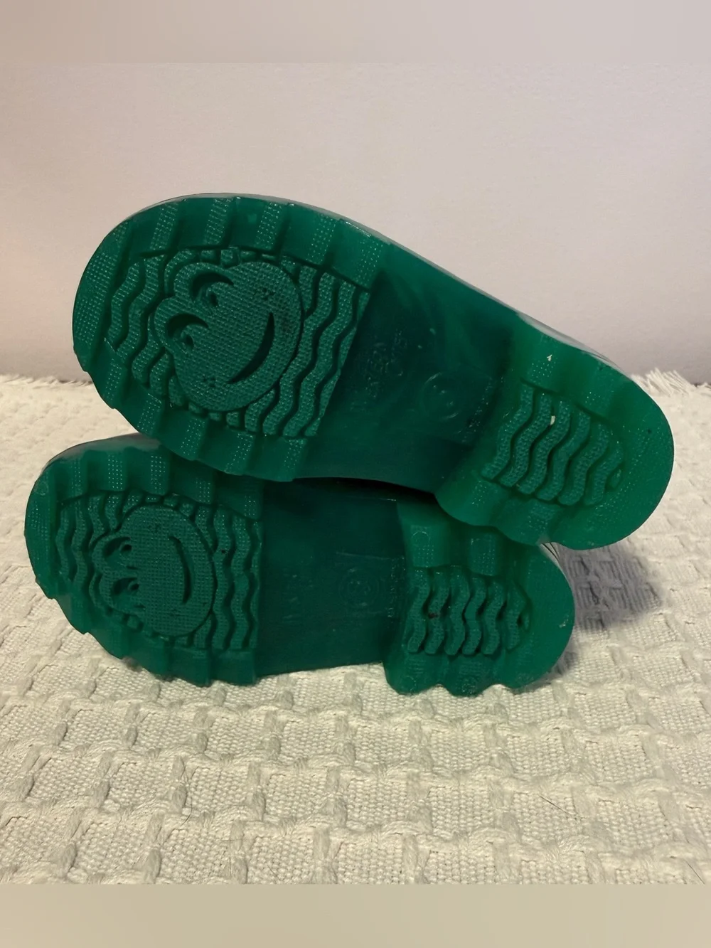 Dinosaur light up rain boots, Western Chief, T-Rex Roar, size 5